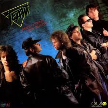 LP TEAM - PRICHITENÝ PRI ŽIVOTE